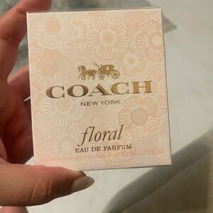 Coach New York flora perfume, 50 ml. In box and sealed.